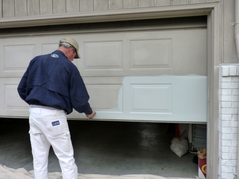 painting garage door